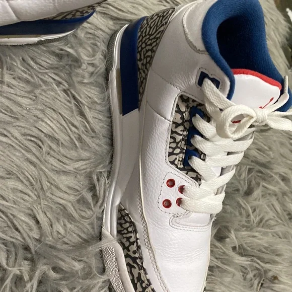 Jordan three retro true blue and red